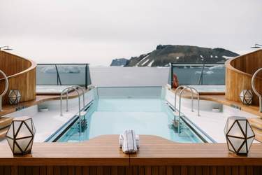 Seabourn Venture - Pool 2, Credit. Kara Hunter.jpg
